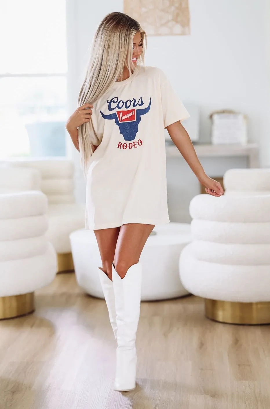 Coors Banquet Graphic Tee / T-shirt Dress - Cream