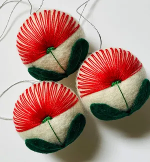 Pohutukawa Felt Bauble 5cm